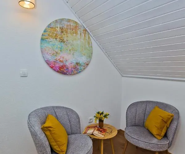 Appartement *beautiful, Centrally Located Apartment* *