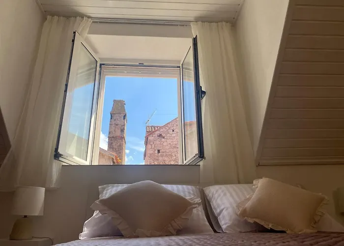 Lejlighed *beautiful, Centrally Located Apartment*